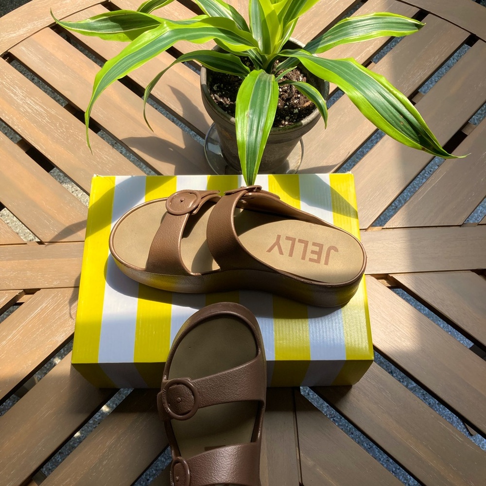 Lemon Jelly Sandal, Size 7.5US 39UK, Bronze Metal